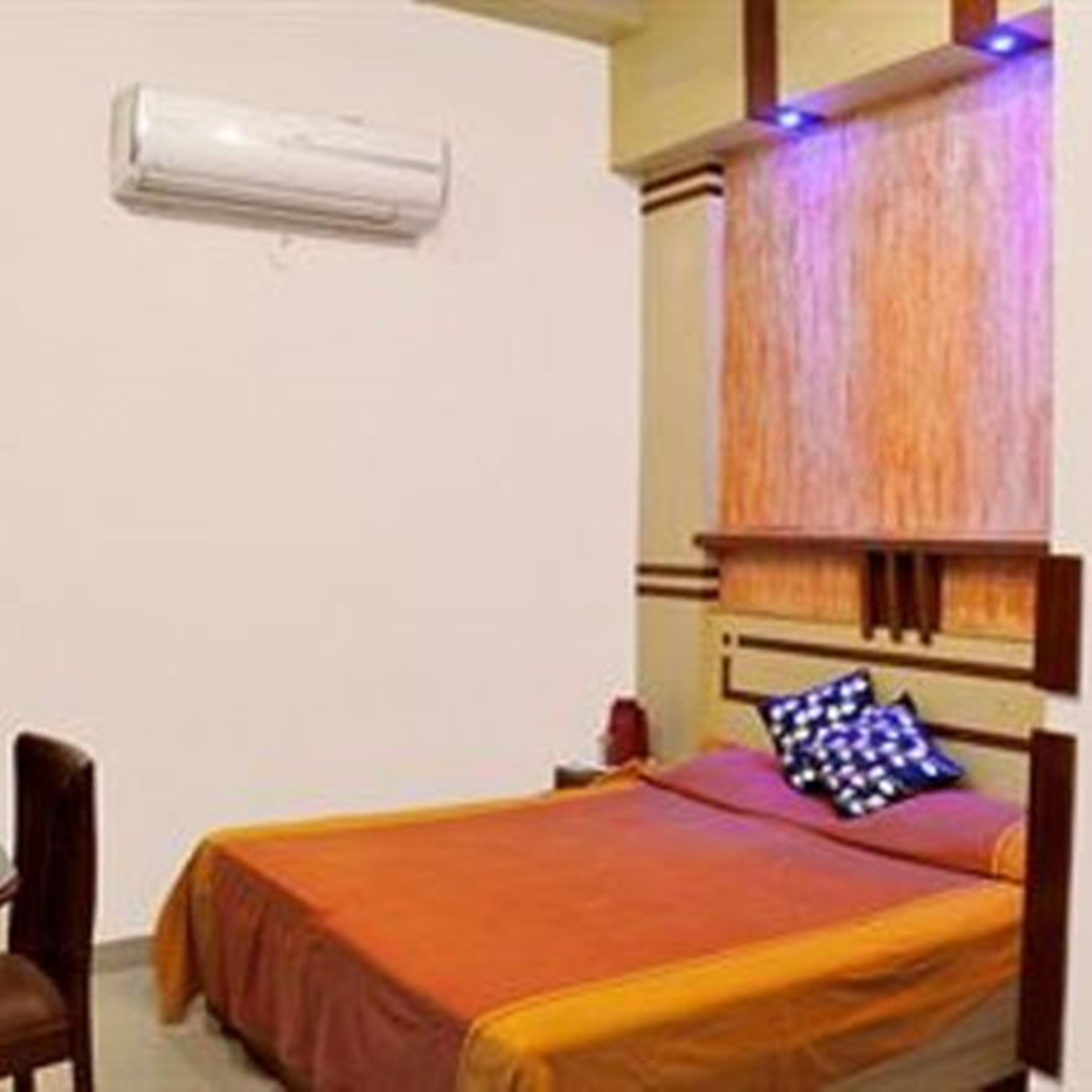 Oyo 3472 Hotel Rama Inn Nueva Delhi Exterior foto
