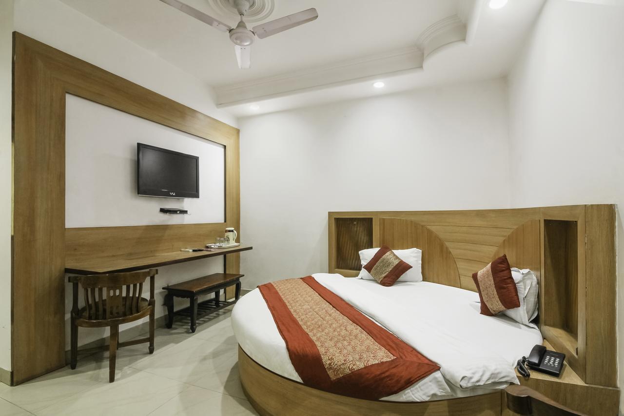 Oyo 3472 Hotel Rama Inn Nueva Delhi Exterior foto